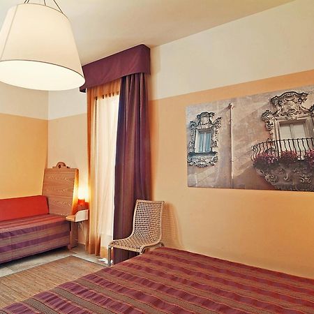 Il Tabacchificio Hotel Гальяно-дель-Капо Экстерьер фото