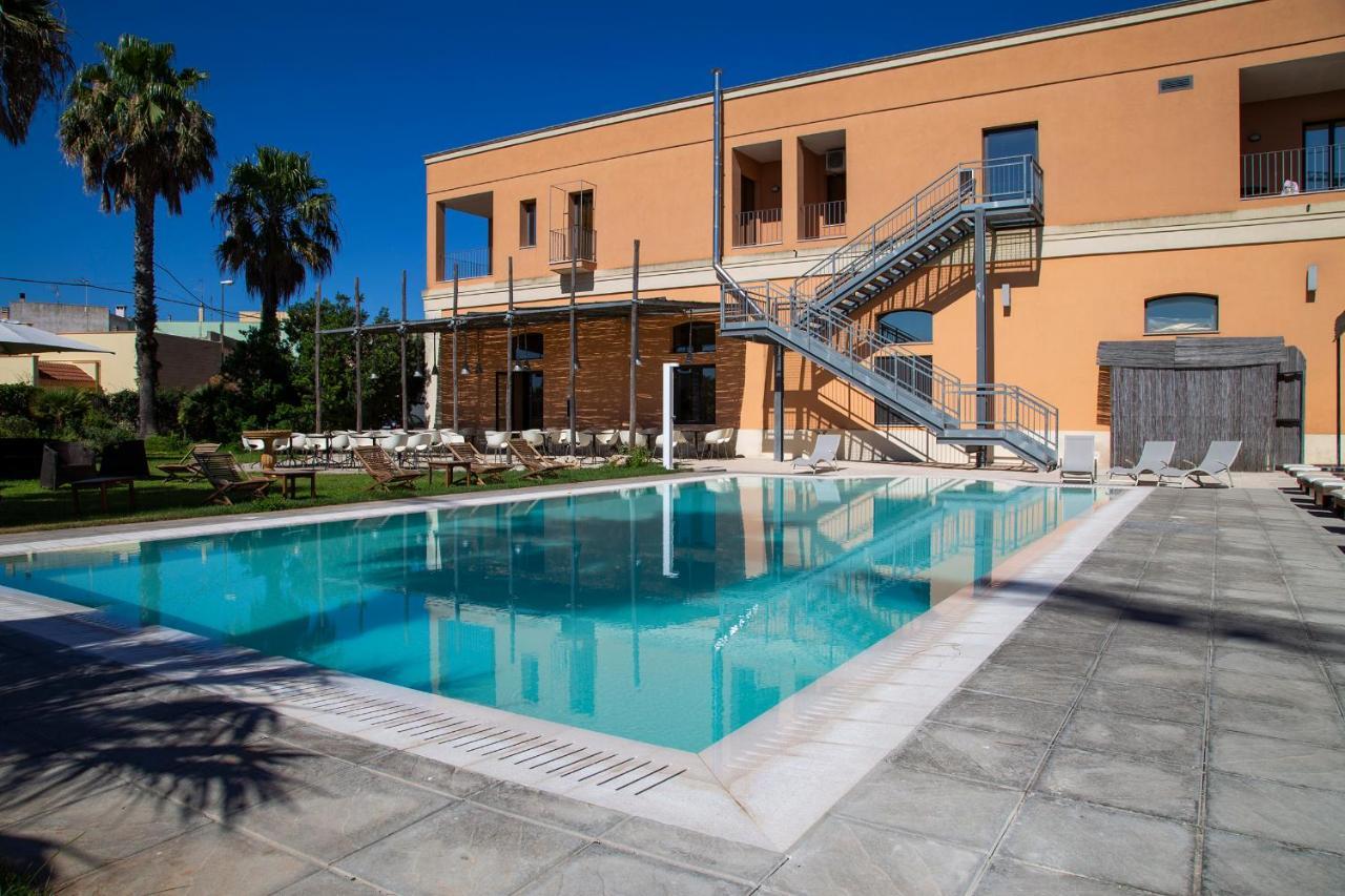 Il Tabacchificio Hotel Гальяно-дель-Капо Экстерьер фото
