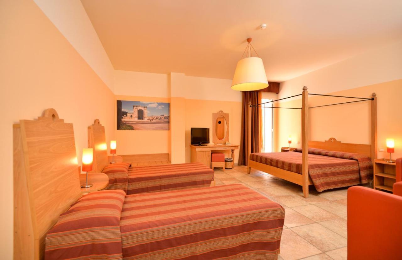 Il Tabacchificio Hotel Гальяно-дель-Капо Экстерьер фото